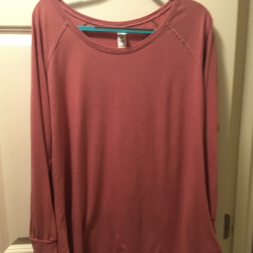 District ® Women’s Perfect Tri ® Long Sleeve Tunic